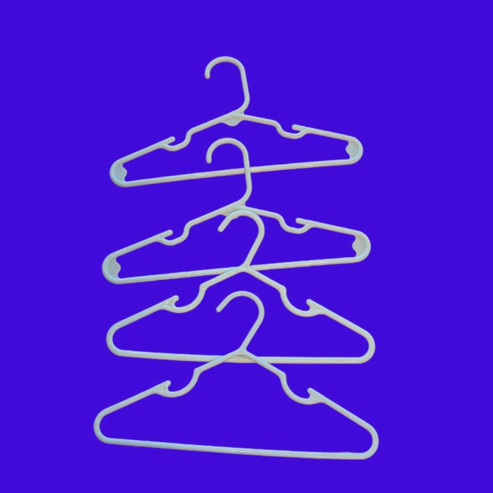 Childrens plastic hangers - 52 pieces